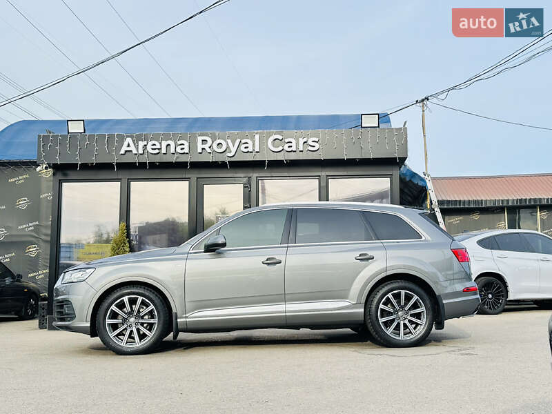 Внедорожник / Кроссовер Audi Q7 2016 в Харькове