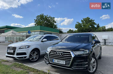Позашляховик / Кросовер Audi Q7 2015 в 