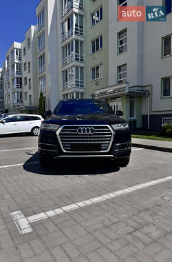 Внедорожник / Кроссовер Audi Q7 2016 в Львове
