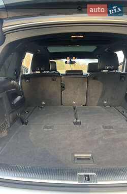 Внедорожник / Кроссовер Audi Q7 2012 в 