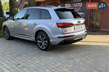 Внедорожник / Кроссовер Audi Q7 2020 в 