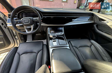 Внедорожник / Кроссовер Audi Q7 2020 в 