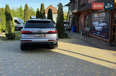 Внедорожник / Кроссовер Audi Q7 2020 в 