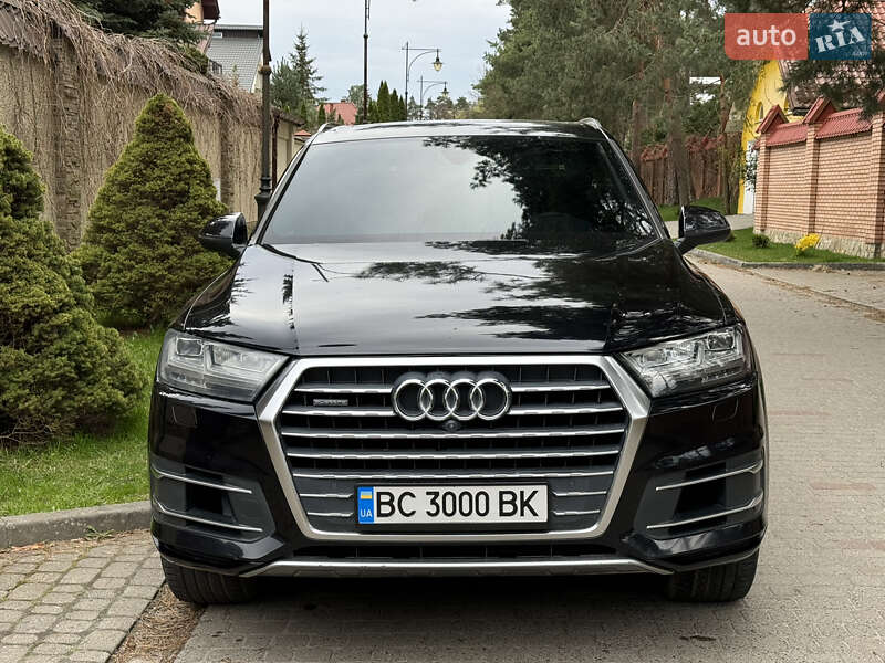 Audi Q7 2016
