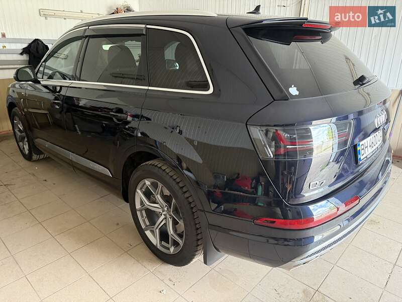 Внедорожник / Кроссовер Audi Q7 2015 в Подольске фото 10 Внедорожник / Кроссовер Audi Q7 2015 в Подольске