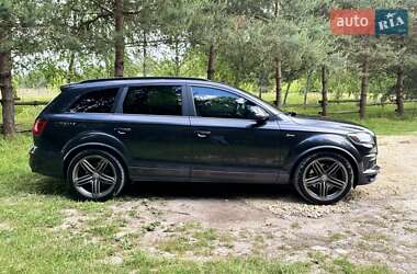 Внедорожник / Кроссовер Audi Q7 2012 в 