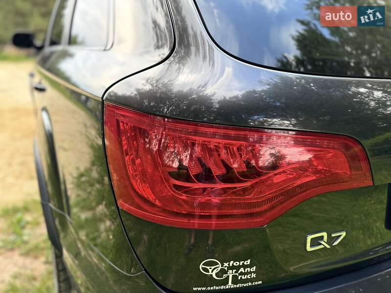 Позашляховик / Кросовер Audi Q7 2012 в Львові