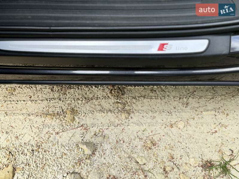 Позашляховик / Кросовер Audi Q7 2012 в Львові