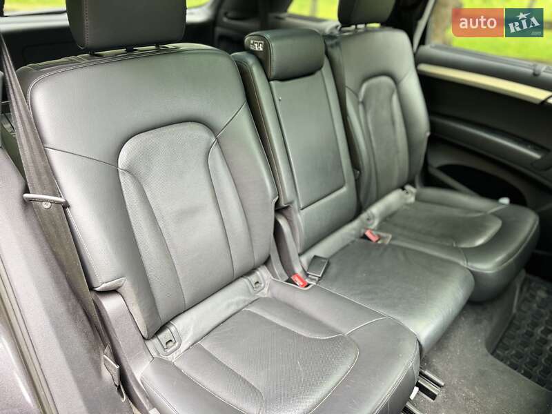 Позашляховик / Кросовер Audi Q7 2012 в Львові