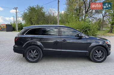 Внедорожник / Кроссовер Audi Q7 2007 в 