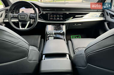 Внедорожник / Кроссовер Audi Q7 2021 в 