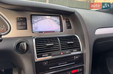 Внедорожник / Кроссовер Audi Q7 2011 в 