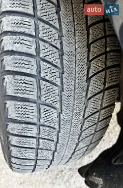 Внедорожник / Кроссовер Audi Q7 2006 в 