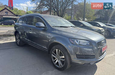 Позашляховик / Кросовер Audi Q7 2015 в 