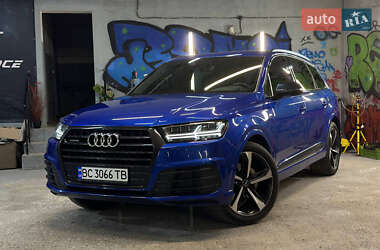 Внедорожник / Кроссовер Audi Q7 2017 в Львове