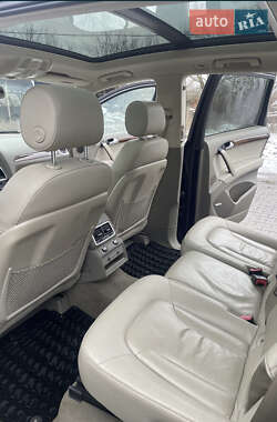 Внедорожник / Кроссовер Audi Q7 2013 в 