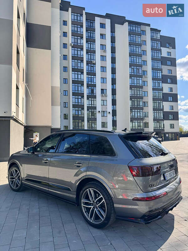 Внедорожник / Кроссовер Audi Q7 2016 в Ивано-Франковске