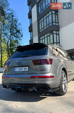 Позашляховик / Кросовер Audi Q7 2016 в Івано-Франківську
