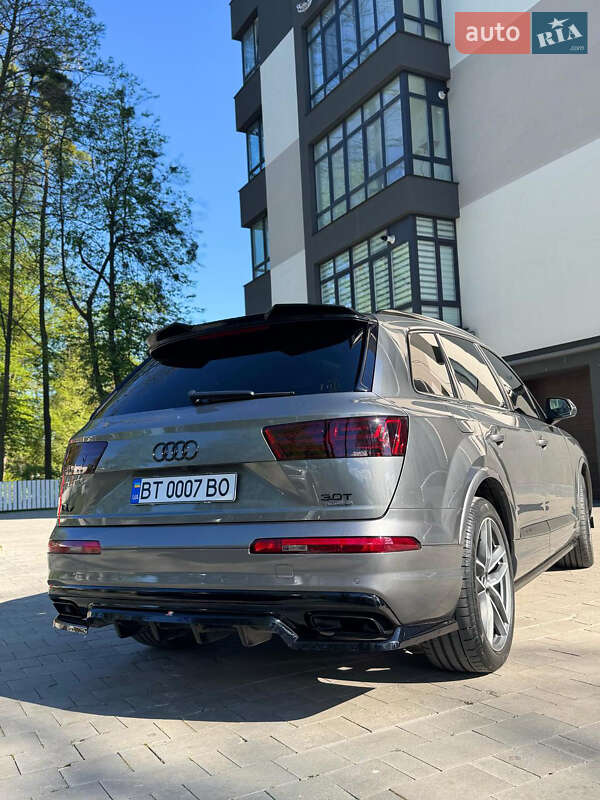 Внедорожник / Кроссовер Audi Q7 2016 в Ивано-Франковске