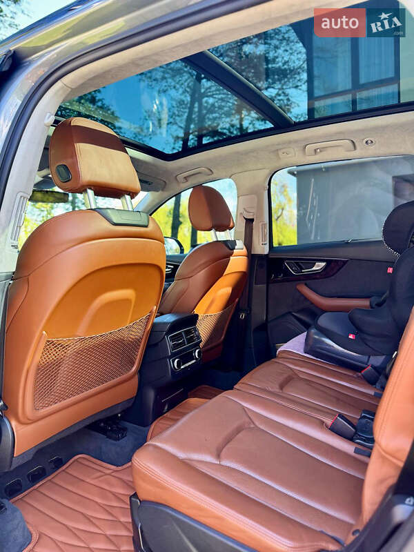 Внедорожник / Кроссовер Audi Q7 2016 в Ивано-Франковске