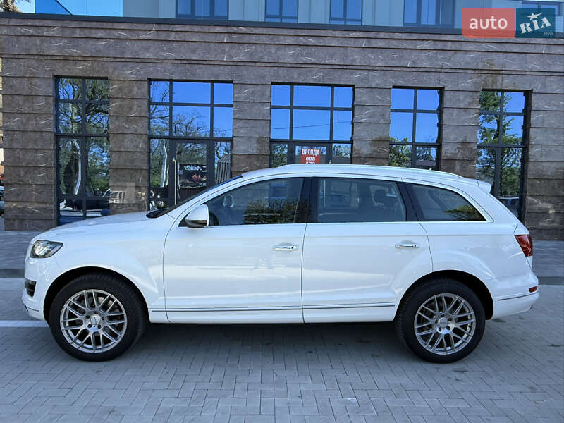 Позашляховик / Кросовер Audi Q7 2014 в Ірпені