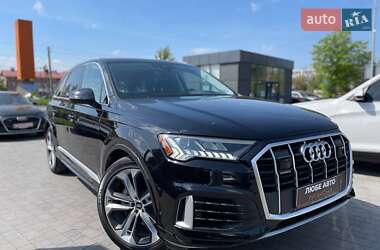 Внедорожник / Кроссовер Audi Q7 2019 в 