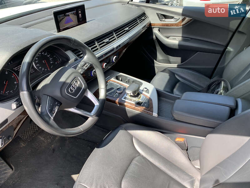 Внедорожник / Кроссовер Audi Q7 2018 в Львове