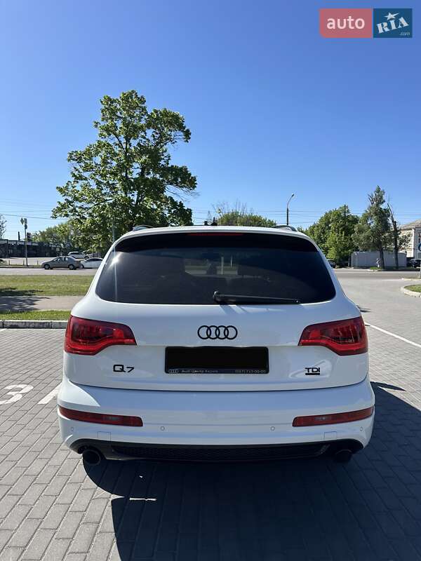 Позашляховик / Кросовер Audi Q7 2012 в Києві фото 9 Позашляховик / Кросовер Audi Q7 2012 в Києві