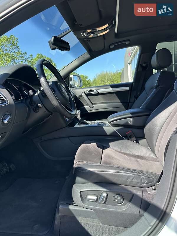Позашляховик / Кросовер Audi Q7 2012 в Києві фото 34 Позашляховик / Кросовер Audi Q7 2012 в Києві