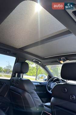 Внедорожник / Кроссовер Audi Q7 2012 в 