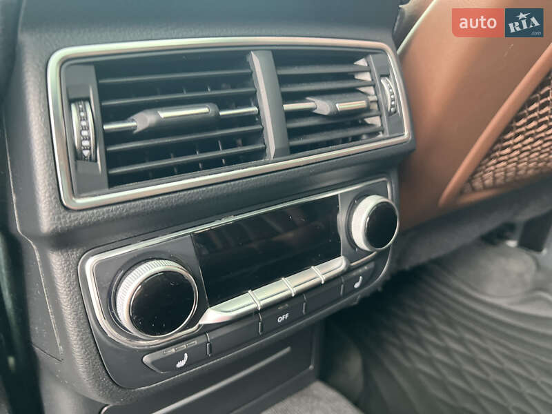 Внедорожник / Кроссовер Audi Q7 2017 в Луцке