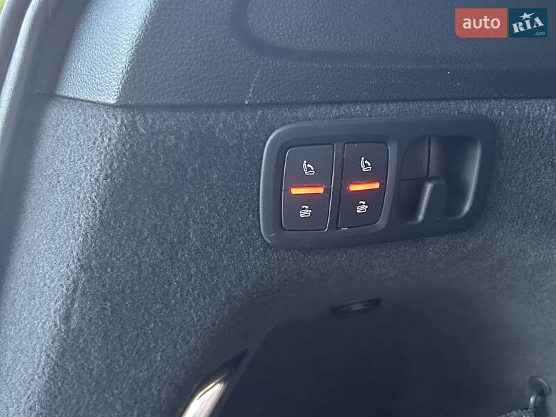 Внедорожник / Кроссовер Audi Q7 2016 в Виннице