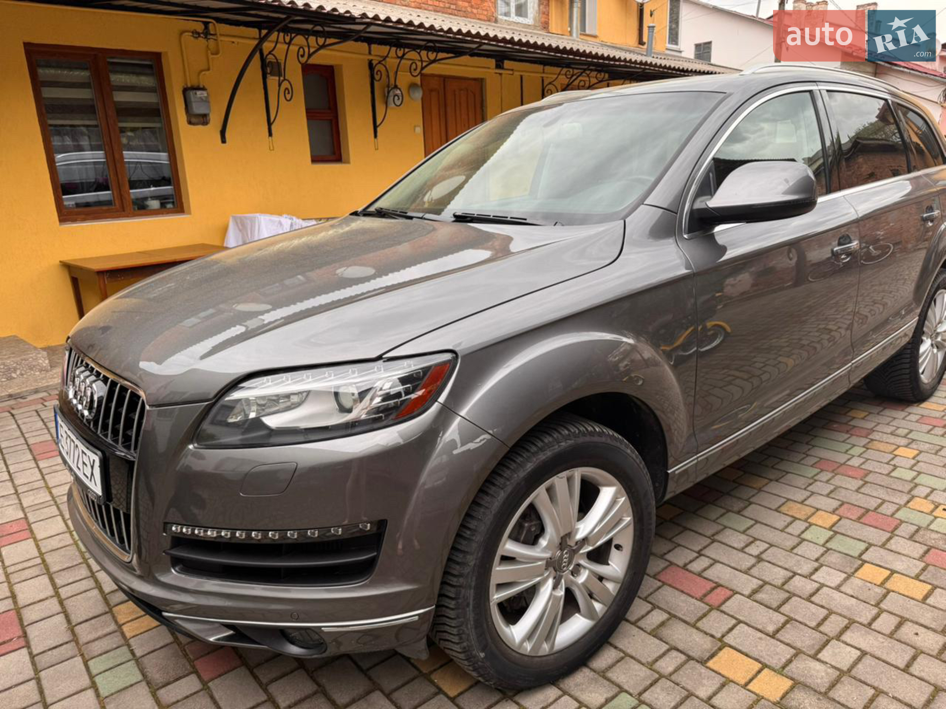 2011 Audi Q7 - мініатюра 2