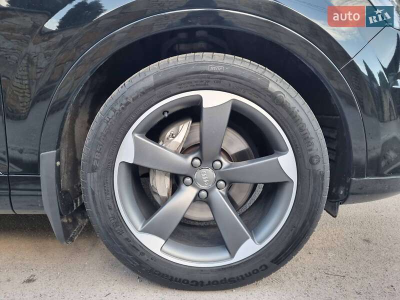 Внедорожник / Кроссовер Audi Q7 2016 в Виннице