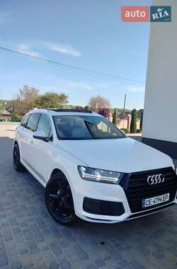 Позашляховик / Кросовер Audi Q7 2016 в Чернівцях