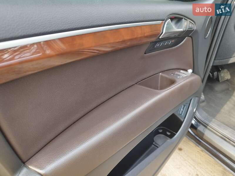 Позашляховик / Кросовер Audi Q7 2010 в Охтирці