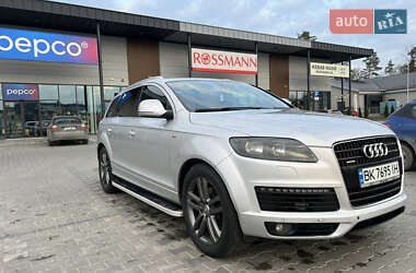Внедорожник / Кроссовер Audi Q7 2007 в Луцке