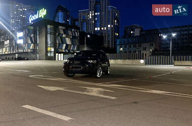 Внедорожник / Кроссовер Audi Q7 2016 в 