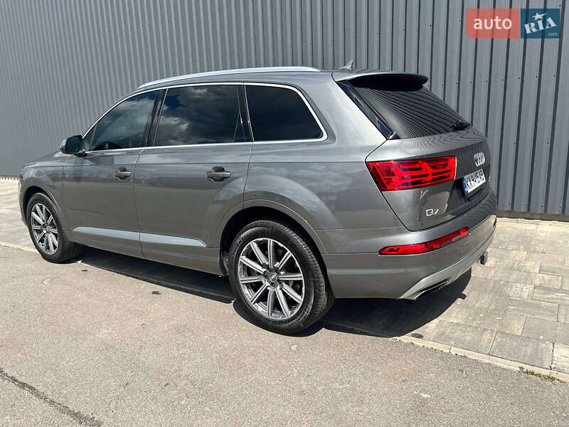 Внедорожник / Кроссовер Audi Q7 2017 в Киеве фото 8 Внедорожник / Кроссовер Audi Q7 2017 в Киеве