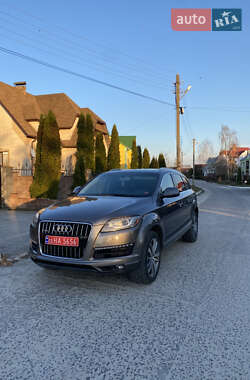 Внедорожник / Кроссовер Audi Q7 2012 в 