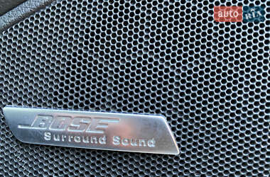 Внедорожник / Кроссовер Audi Q7 2012 в 