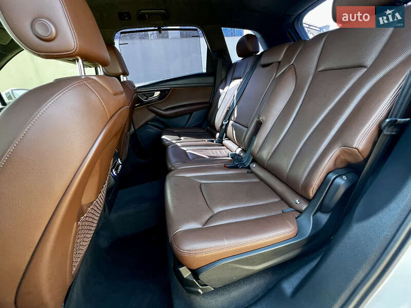 Внедорожник / Кроссовер Audi Q7 2016 в Одессе фото 12 Внедорожник / Кроссовер Audi Q7 2016 в Одессе