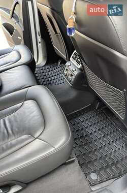 Внедорожник / Кроссовер Audi Q7 2014 в 