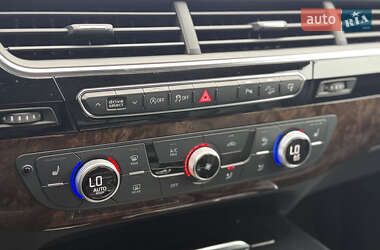 Позашляховик / Кросовер Audi Q7 2016 в 