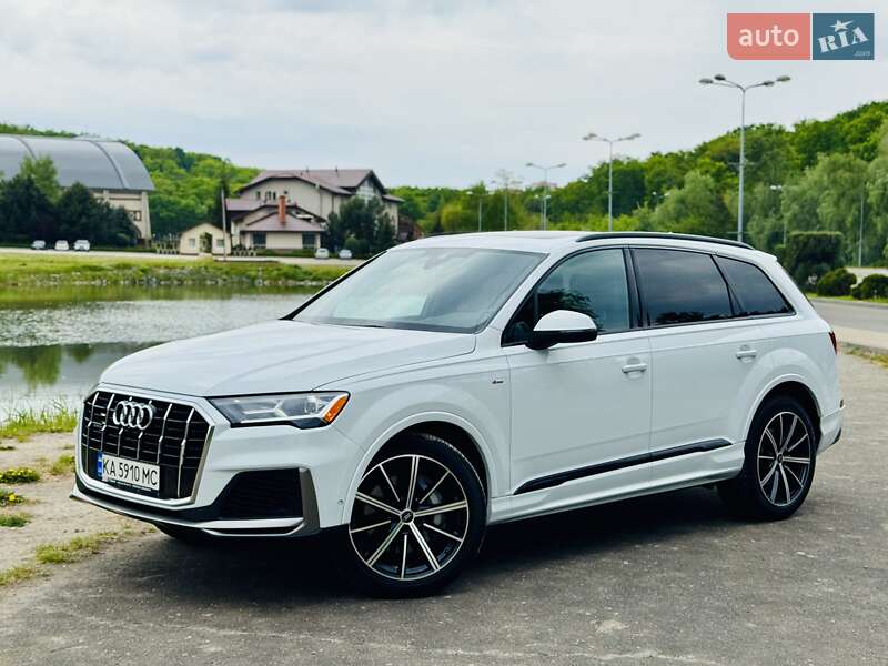 Внедорожник / Кроссовер Audi Q7 2022 в Днепре