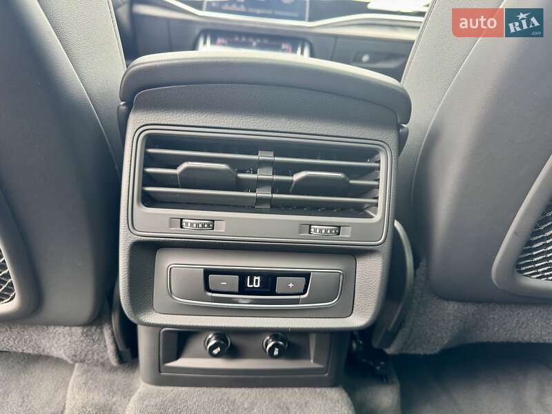 Внедорожник / Кроссовер Audi Q7 2022 в Днепре
