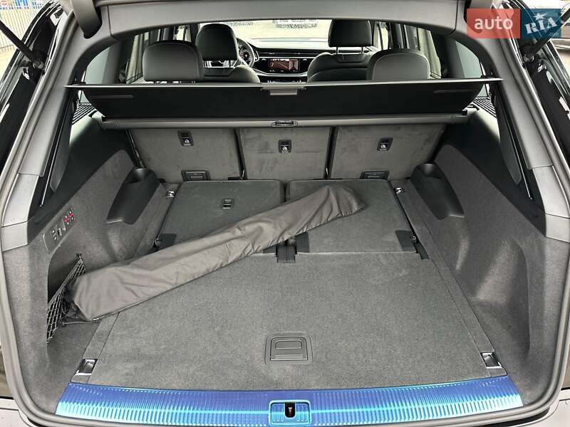 Внедорожник / Кроссовер Audi Q7 2025 в Киеве