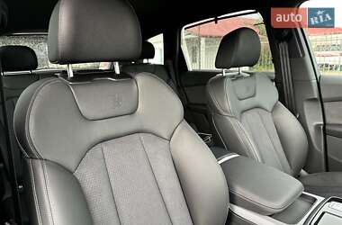 Внедорожник / Кроссовер Audi Q7 2025 в 