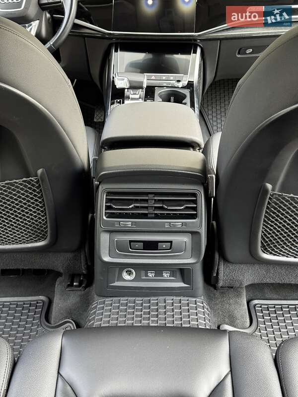 Внедорожник / Кроссовер Audi Q7 2019 в Обухове