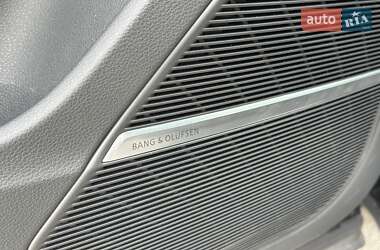 Внедорожник / Кроссовер Audi Q7 2020 в 
